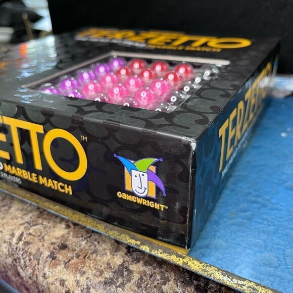 Terzetto 2013 head to head marble match complete Gamewright spacial recognition - Picture 7 of 7